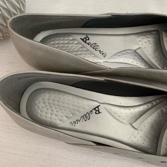 Bellini Marshmallow Gray Faux Leather Flats Woman’s 10M - Picture 10 of 15